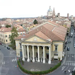 Italia Center *** Mantova